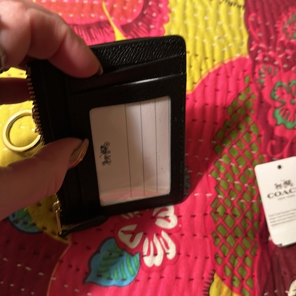 COACH Card Holder. NWT. - Picture 5 of 5